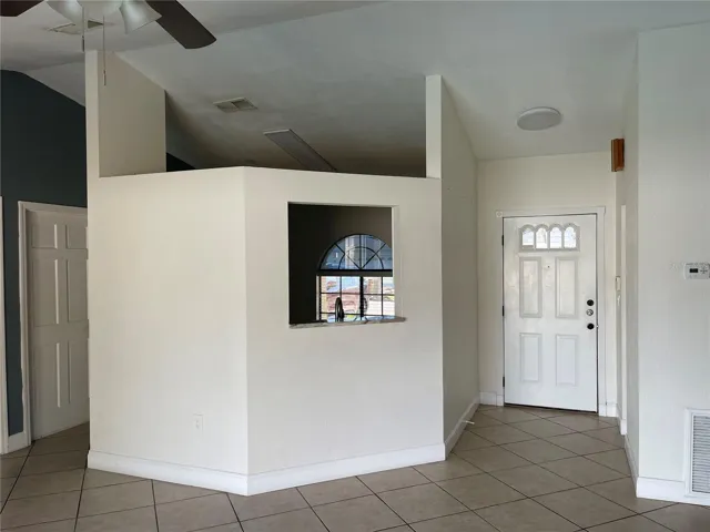 MAIN ENTRANCE TO YOUR RIGHT AND KITCHEN TO YOUR LEFT