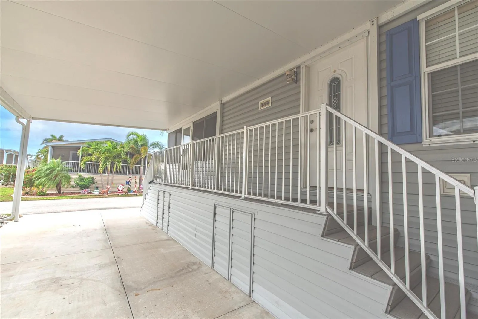 Carport