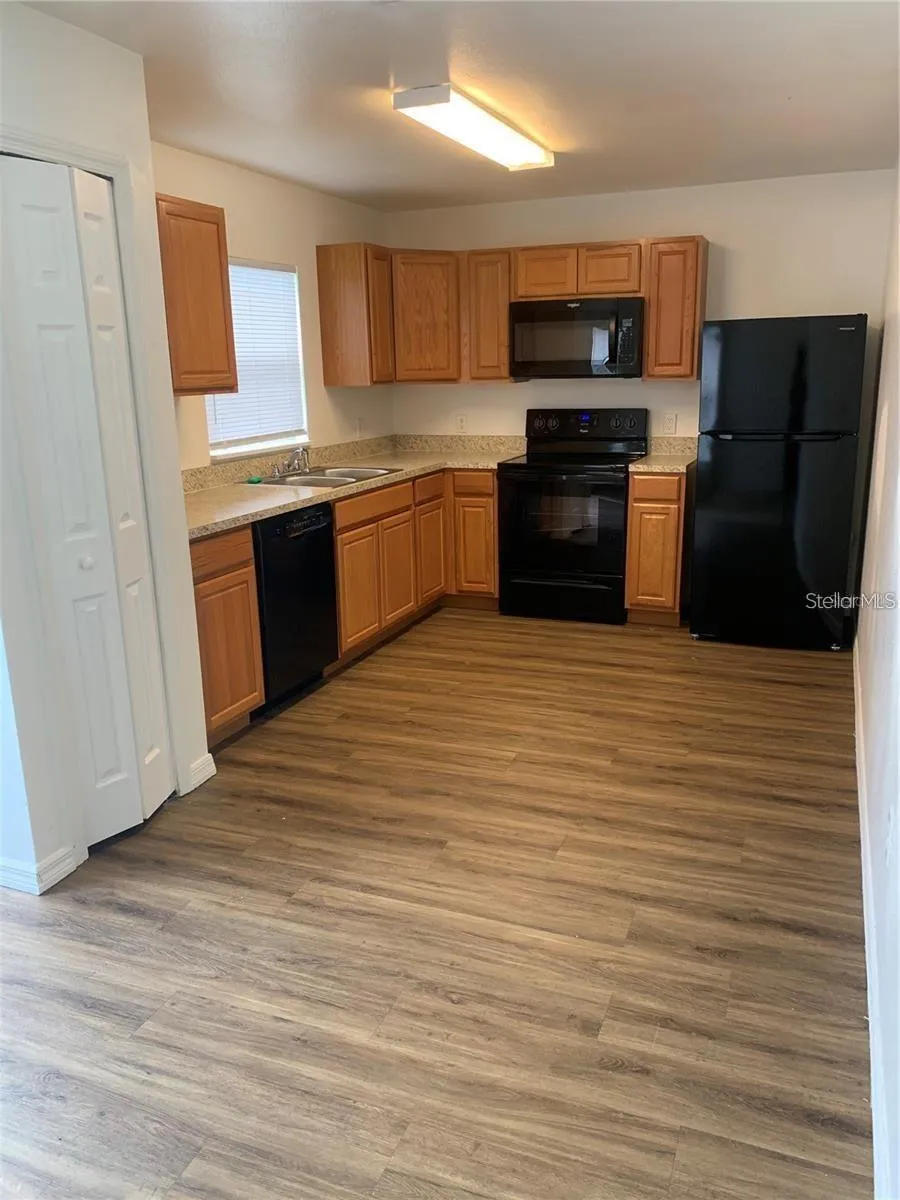 Unit B Kitchen