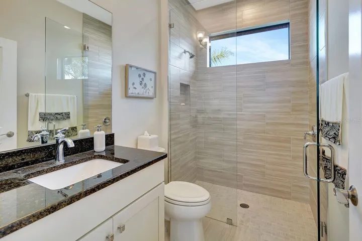 Full Bath at Bedroom 3 hall