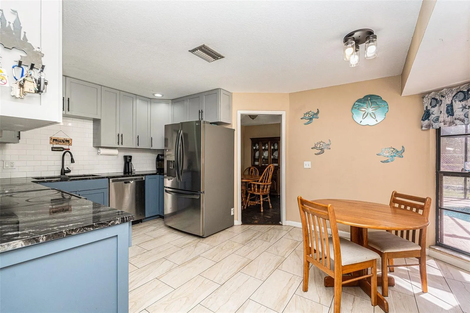 823 Scenic Heights Dr, Brandon, Florida 33511, 4 Bedrooms Bedrooms, ,2 BathroomsBathrooms,Residential,For Sale,SCENIC HEIGHTS,TB8338241