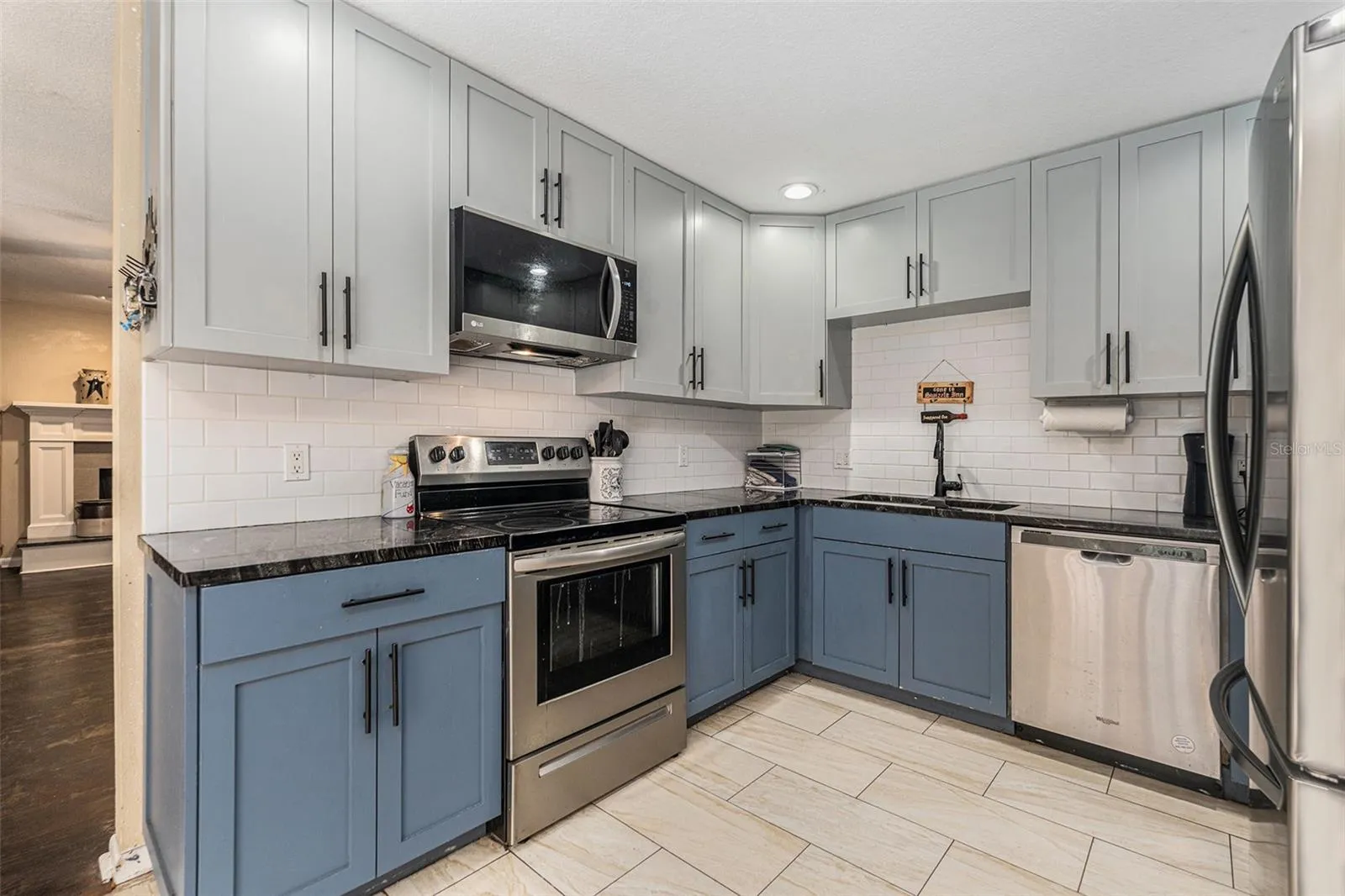 823 Scenic Heights Dr, Brandon, Florida 33511, 4 Bedrooms Bedrooms, ,2 BathroomsBathrooms,Residential,For Sale,SCENIC HEIGHTS,TB8338241