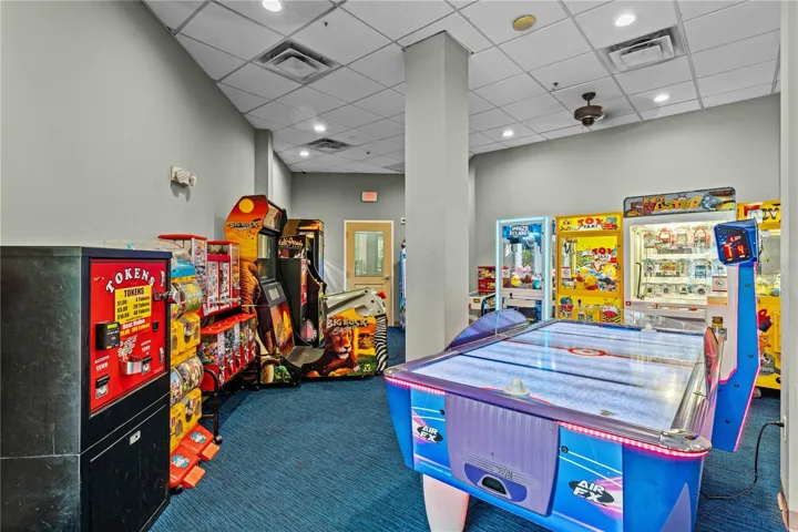 Entertaining area