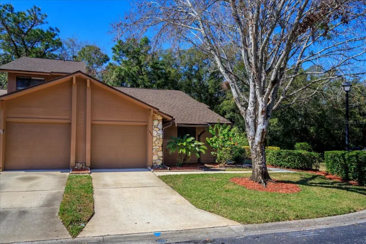 Desirable 3 Bedroom, 2 bath, single story townhome!