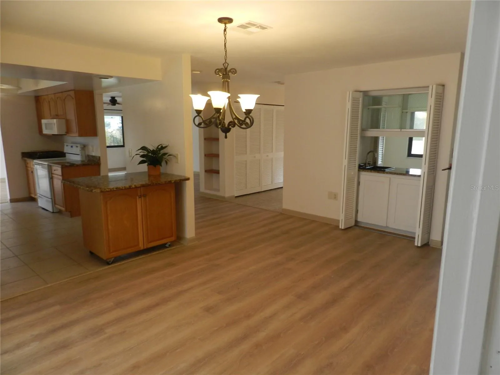 9400 Ridge Rd, Seminole, Florida 33772, 4 Bedrooms Bedrooms, ,2 BathroomsBathrooms,Residential,For Sale,RIDGE,A4636162