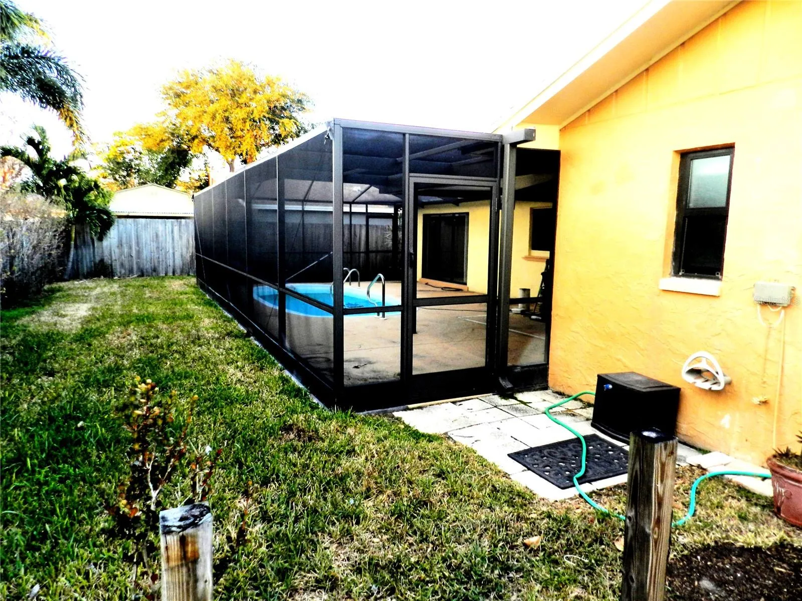 9400 Ridge Rd, Seminole, Florida 33772, 4 Bedrooms Bedrooms, ,2 BathroomsBathrooms,Residential,For Sale,RIDGE,A4636162
