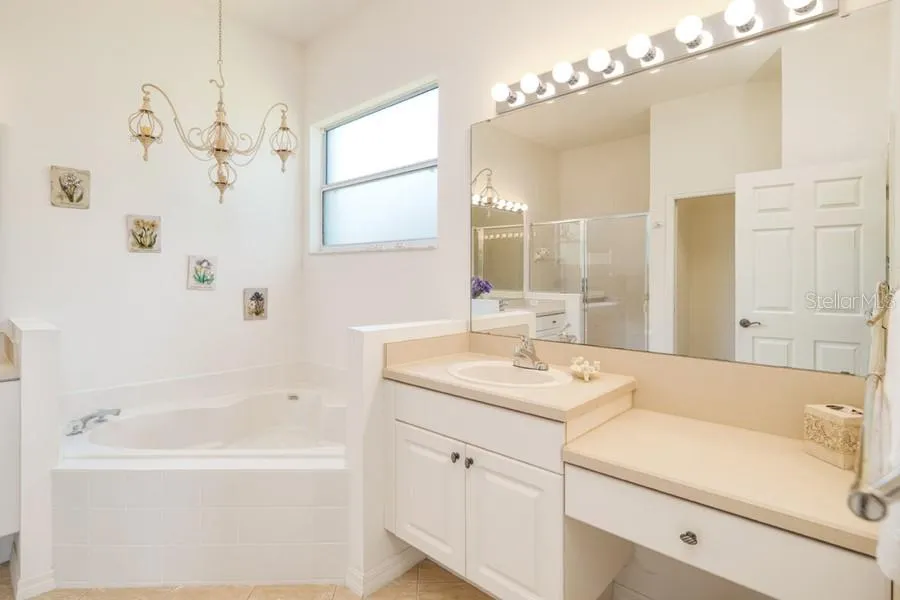 2298 Caledonian St, Clermont, Florida 34711, 3 Bedrooms Bedrooms, ,2 BathroomsBathrooms,Residential,For Sale,CALEDONIAN,G5091642