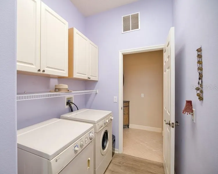 2298 Caledonian St, Clermont, Florida 34711, 3 Bedrooms Bedrooms, ,2 BathroomsBathrooms,Residential,For Sale,CALEDONIAN,G5091642
