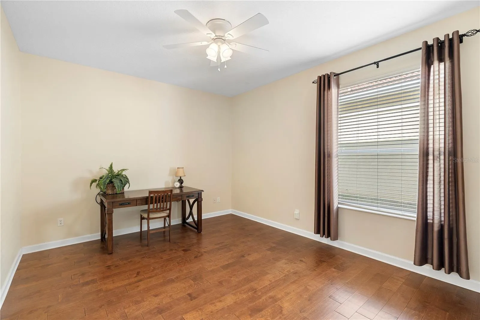 346 Calliope St, Ocoee, Florida 34761, 5 Bedrooms Bedrooms, ,3 BathroomsBathrooms,Residential,For Sale,CALLIOPE,O6273723