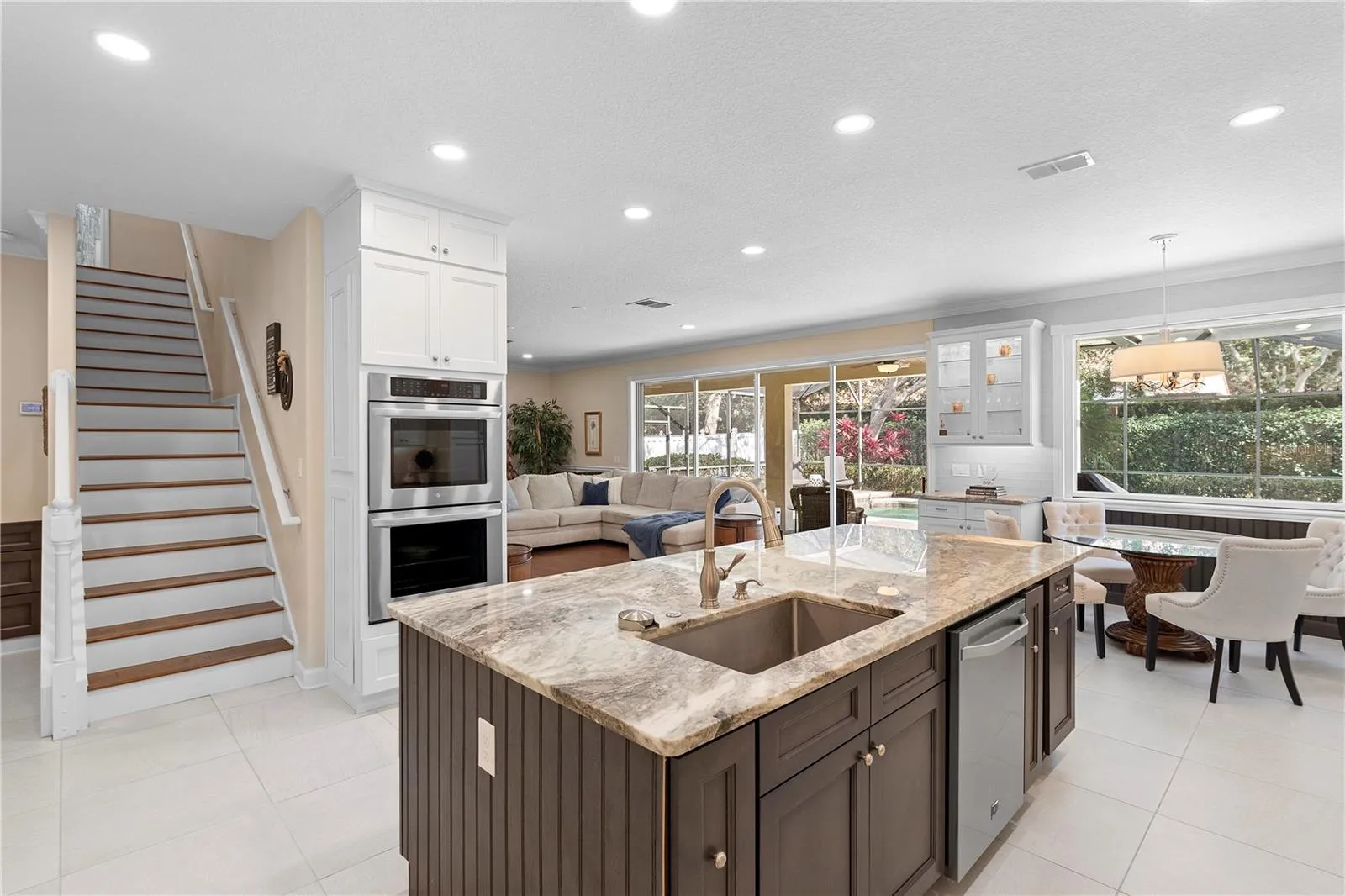 346 Calliope St, Ocoee, Florida 34761, 5 Bedrooms Bedrooms, ,3 BathroomsBathrooms,Residential,For Sale,CALLIOPE,O6273723