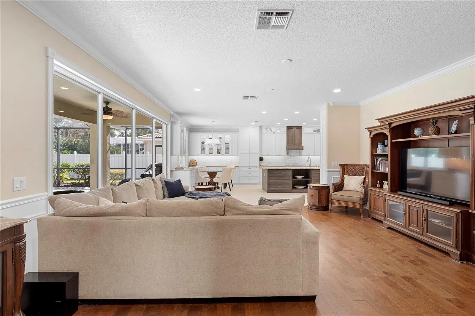 346 Calliope St, Ocoee, Florida 34761, 5 Bedrooms Bedrooms, ,3 BathroomsBathrooms,Residential,For Sale,CALLIOPE,O6273723