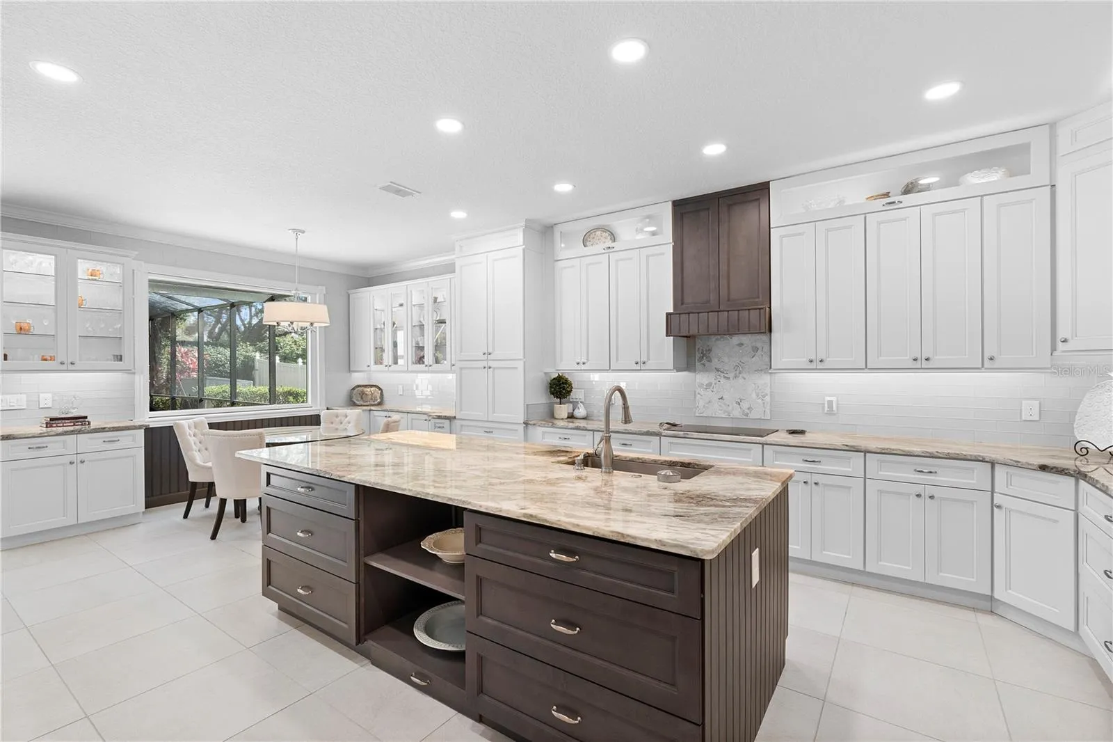 346 Calliope St, Ocoee, Florida 34761, 5 Bedrooms Bedrooms, ,3 BathroomsBathrooms,Residential,For Sale,CALLIOPE,O6273723