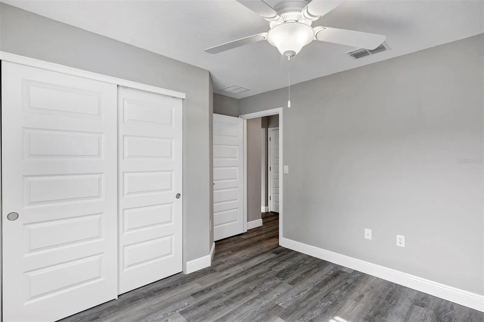 10 Cedar Tree Dr, Ocala, Florida 34472, 3 Bedrooms Bedrooms, ,2 BathroomsBathrooms,Residential,For Sale,CEDAR TREE,O6273762