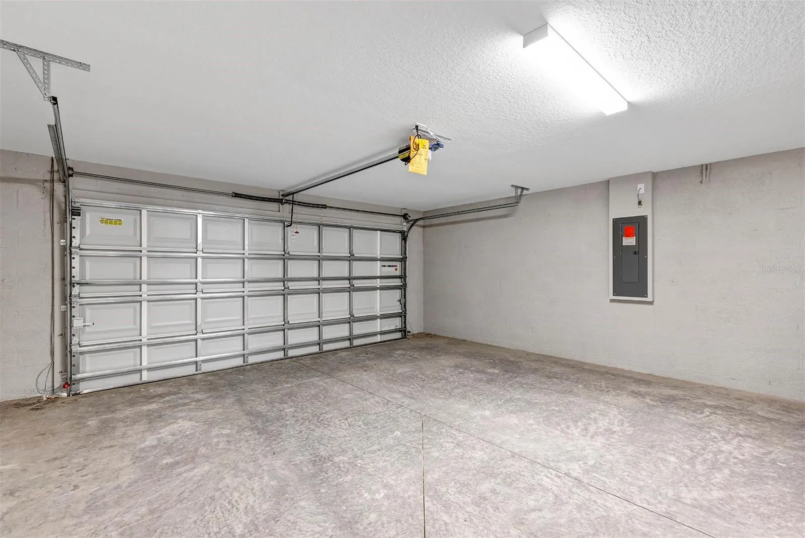 10 Cedar Tree Dr, Ocala, Florida 34472, 3 Bedrooms Bedrooms, ,2 BathroomsBathrooms,Residential,For Sale,CEDAR TREE,O6273762