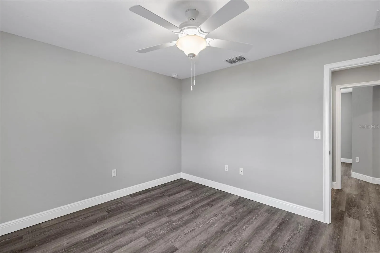 10 Cedar Tree Dr, Ocala, Florida 34472, 3 Bedrooms Bedrooms, ,2 BathroomsBathrooms,Residential,For Sale,CEDAR TREE,O6273762