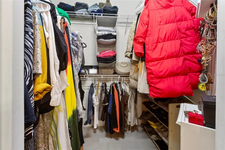 Walk in closet