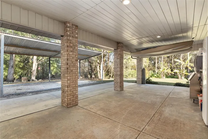 Covered lanai