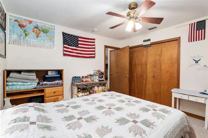 Guest bedroom #1