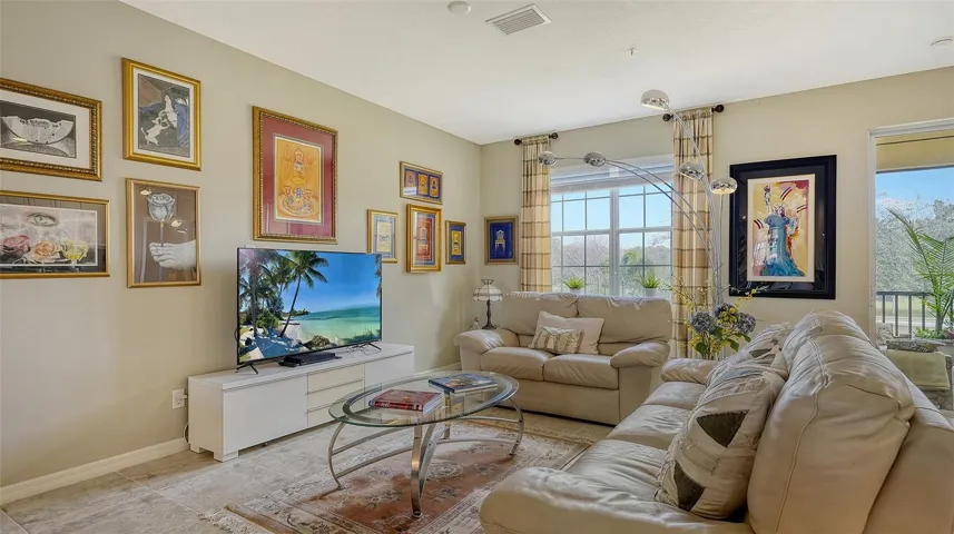 Light, Bright Great Room