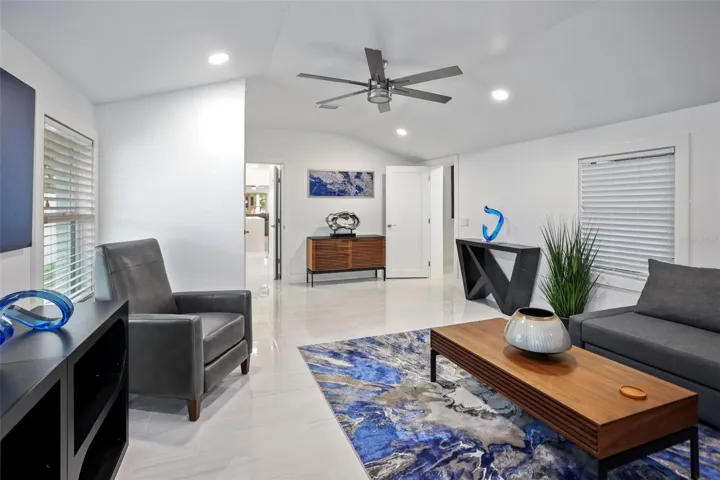 2nd Bedroom