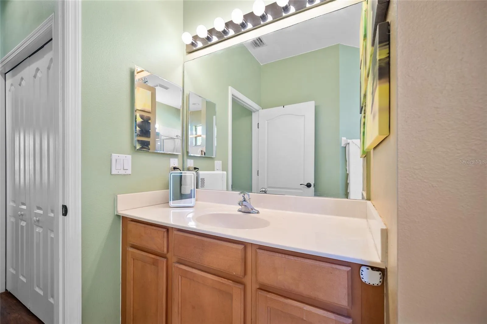 5560 Club View Ln, North Port, Florida 34287, 2 Bedrooms Bedrooms, ,2 BathroomsBathrooms,Residential,For Sale,CLUB VIEW,D6140257