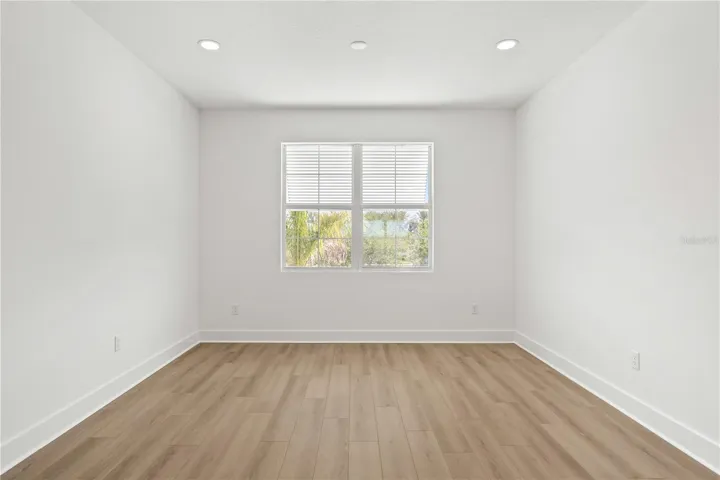 Open flex room