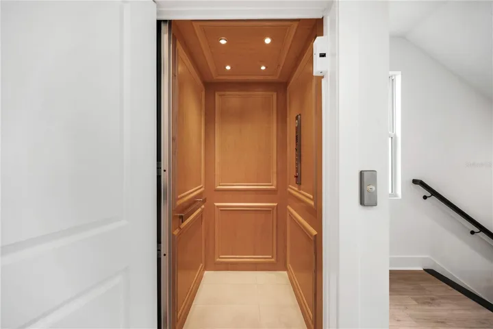 Elevator on all floors