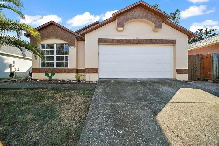 Welcome to 660 Whitetail Loop!