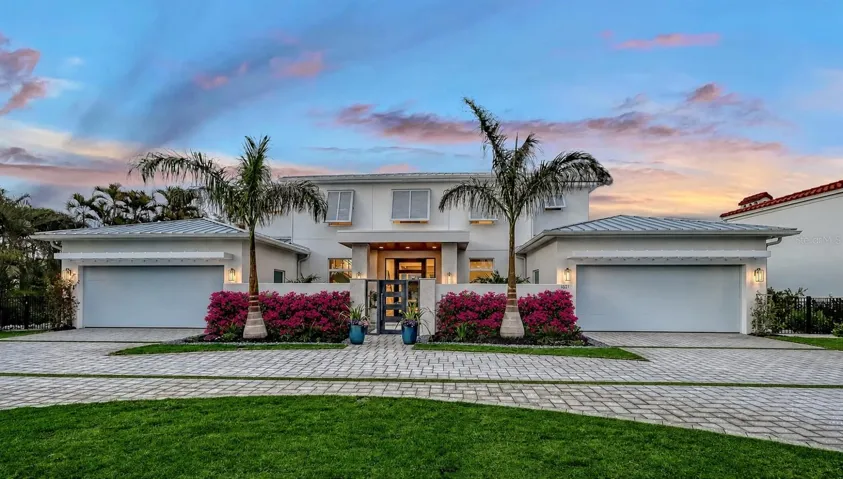 Beautiful Windemere II Model Home at Dusk