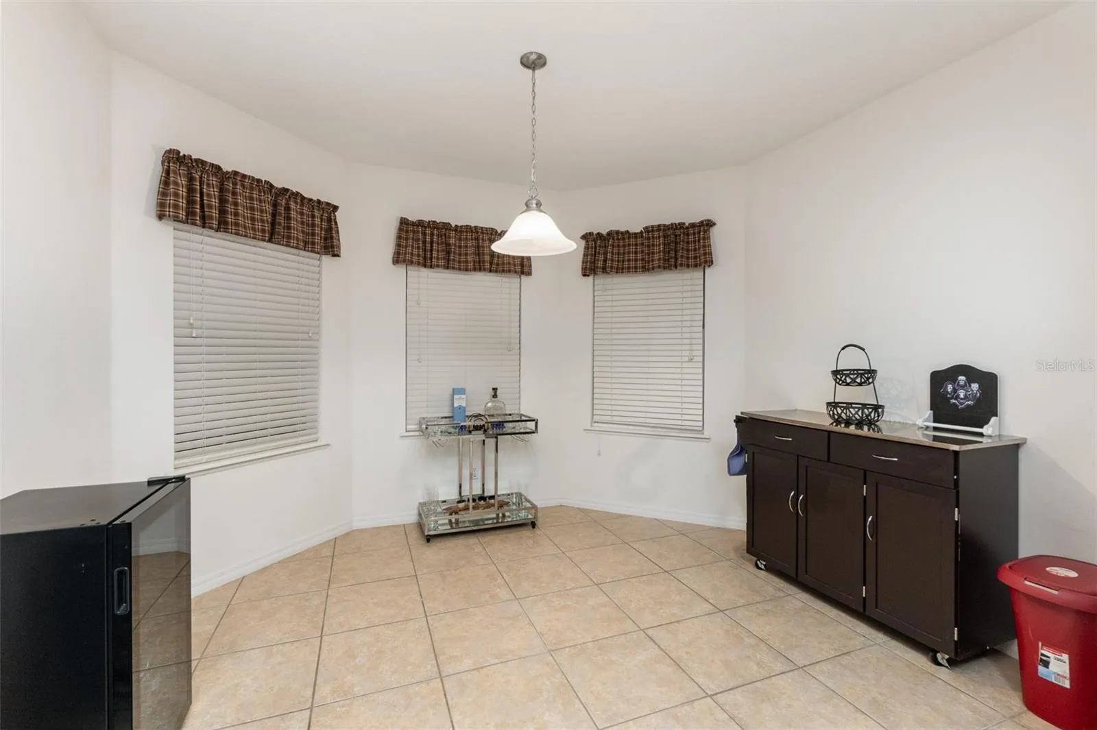 1569 Tamarind Rd, Davenport, Florida 33896, 3 Bedrooms Bedrooms, ,2 BathroomsBathrooms,Residential,For Sale,TAMARIND,O6275352