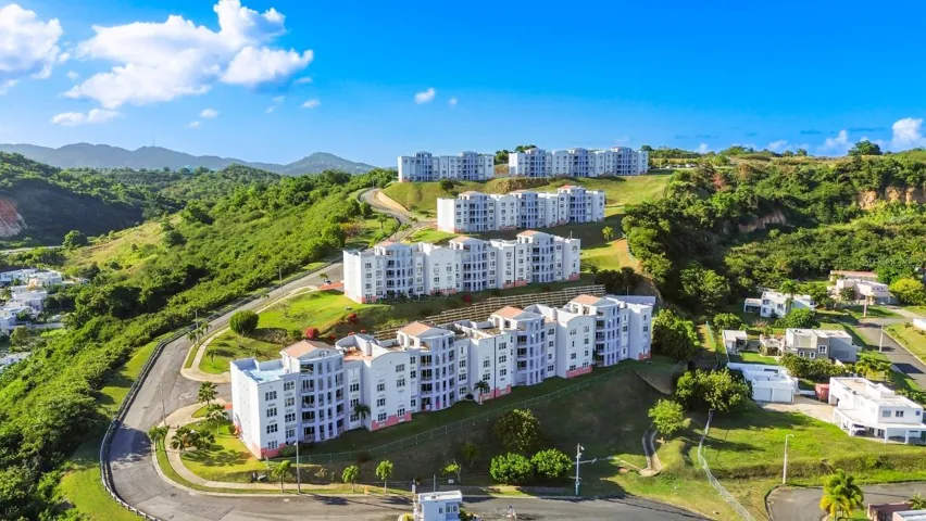 La costa apartments