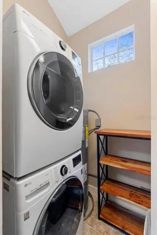 Laundry/storage off kitchen.