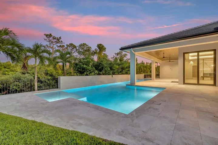 Pool Twilight