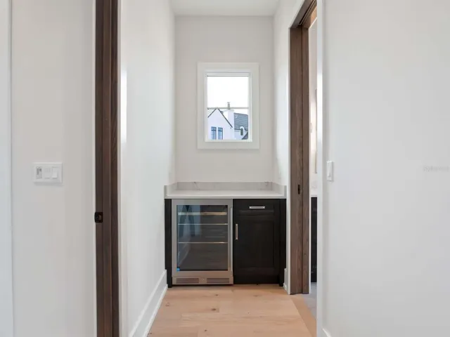 Foyer in Guest En Suite