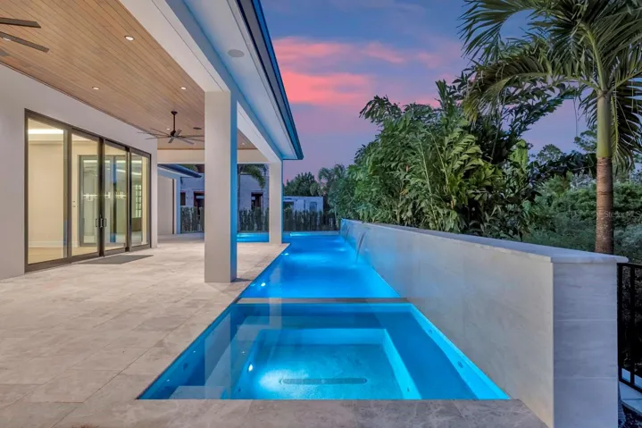 Pool Twilight