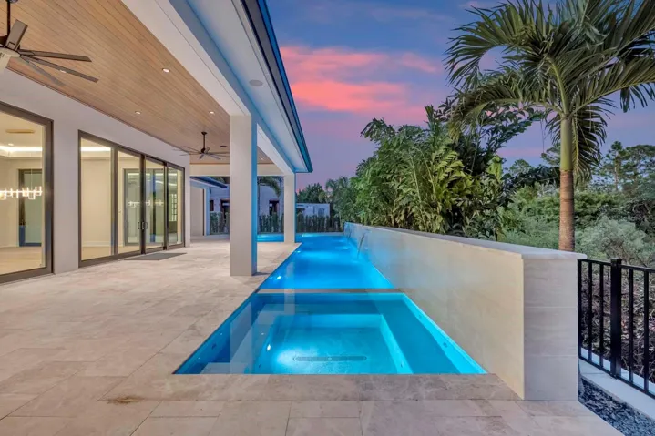 Pool Twilight