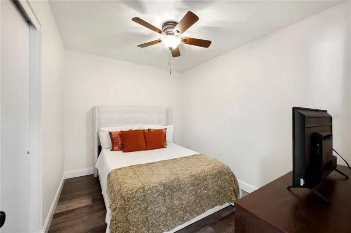 Bedroom #1