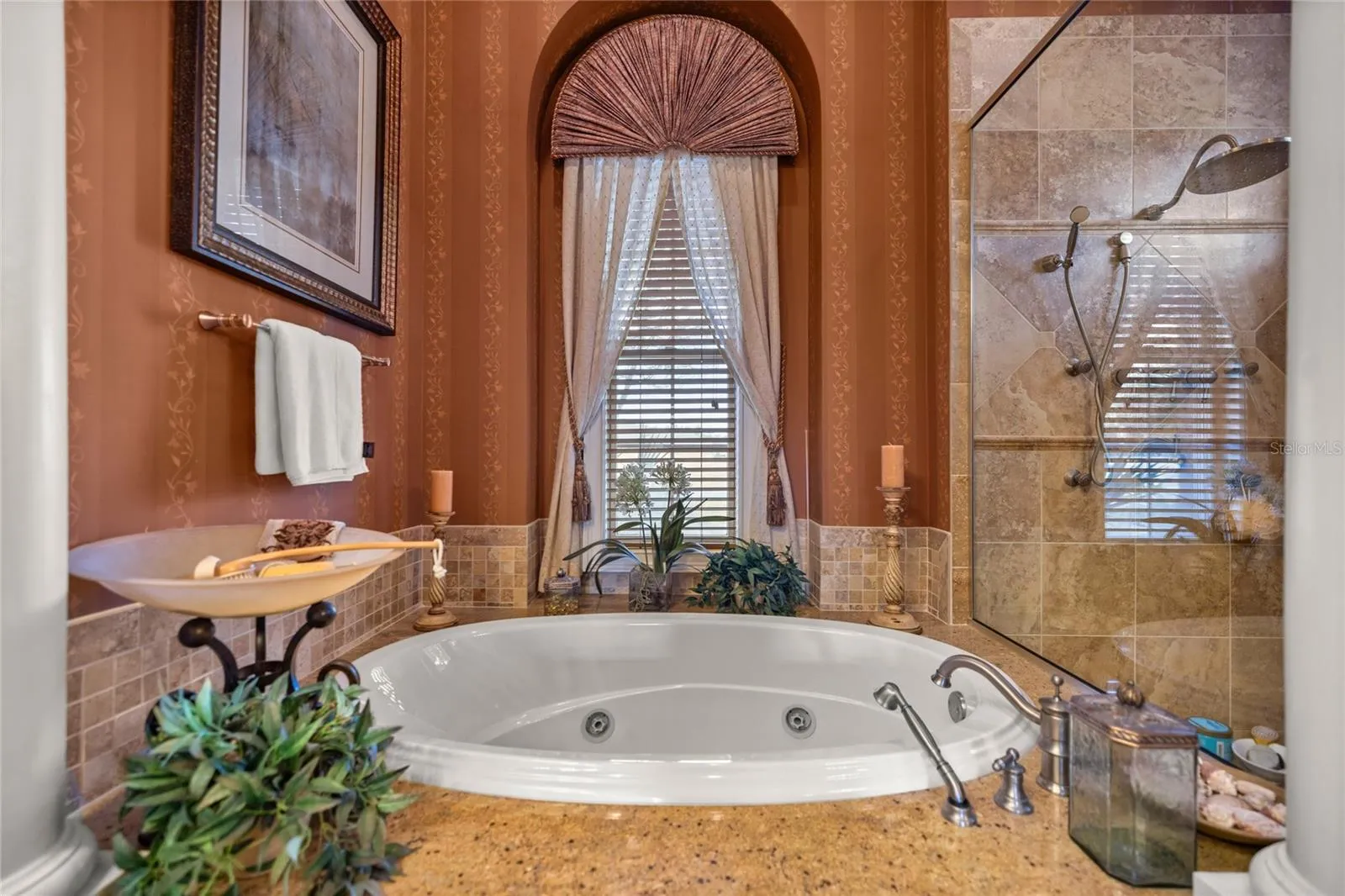 Jet tub and shower