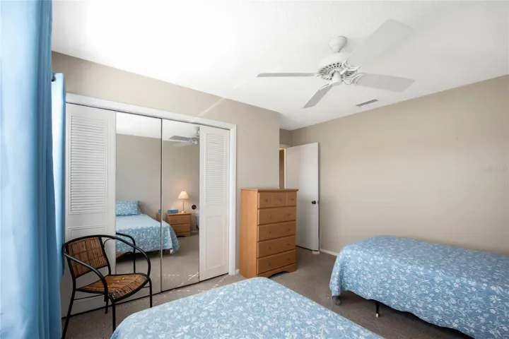 Guest bedroom