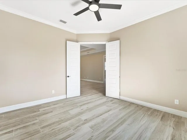 Office/Den/4th Bedroom