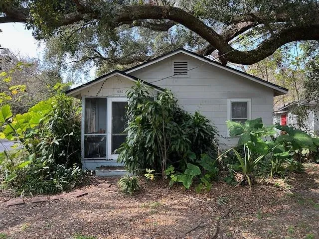 Front facing unit A
