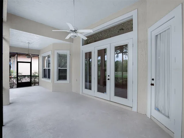 Spacious patio to entertaining.