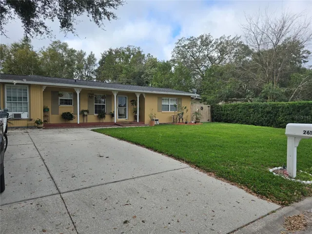 Well maintained and cared for home in Winter Springs. Spacious front covered porch and patio area. Ample driveway for maximum parking.