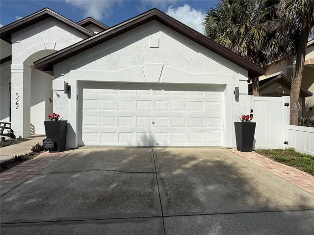 Garage.