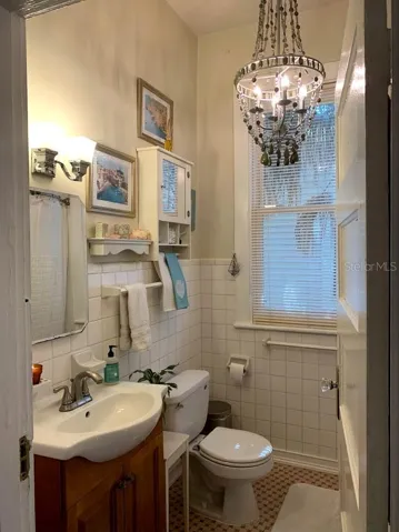 HOME - FURNISHED - PICTURES FROM LAST TENANT