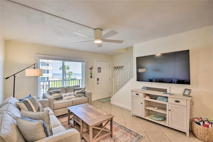 Living room with view of the beach