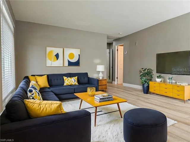 Living room virtually staged