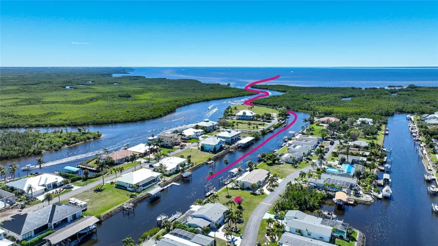 THIS IS HOW CLOSE THIS BUILDING LOT IS TO THE HARBOR...  "YES" you can get there from here! IN ONLY MINUTES!