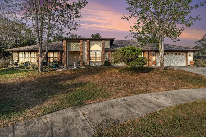 320 Preston Hollow Dr - 5Bedroom/4Bathroom/InLAw Suite/ POOL