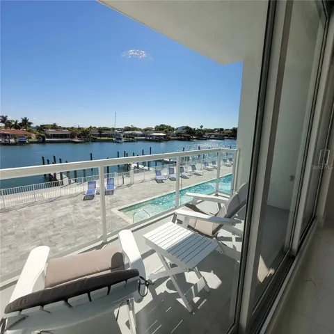 Units Private Balcony overlooks the Intracoastal